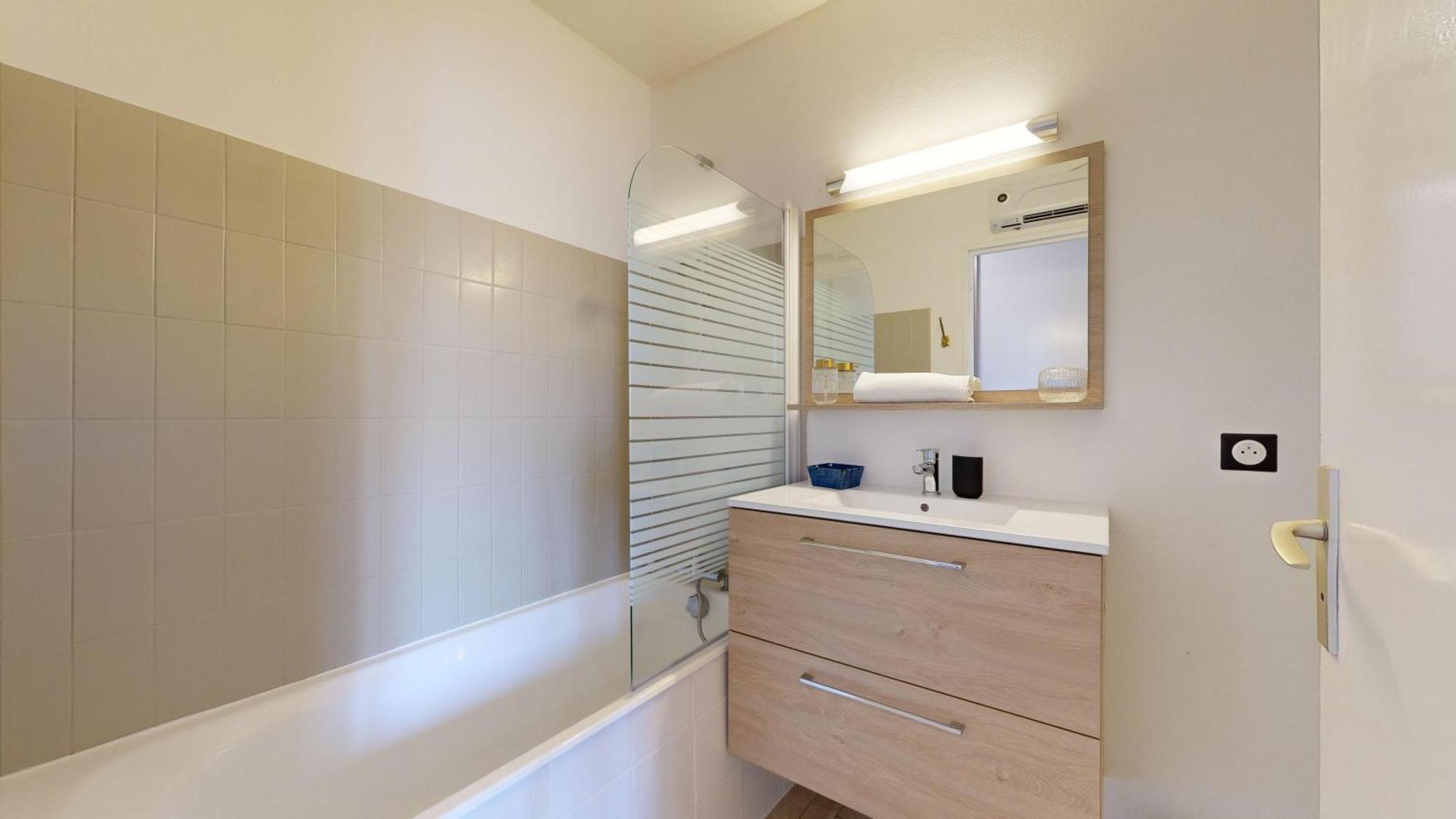 Expat Renting - L'Orient Express - Parking - Wifi Appartement Toulouse Buitenkant foto